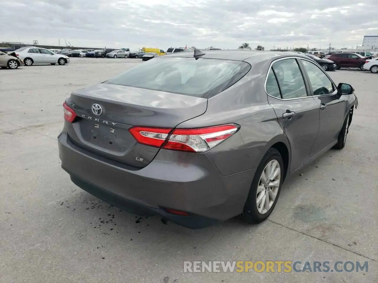 4 Photograph of a damaged car 4T1B11HK3KU800316 TOYOTA CAMRY 2019