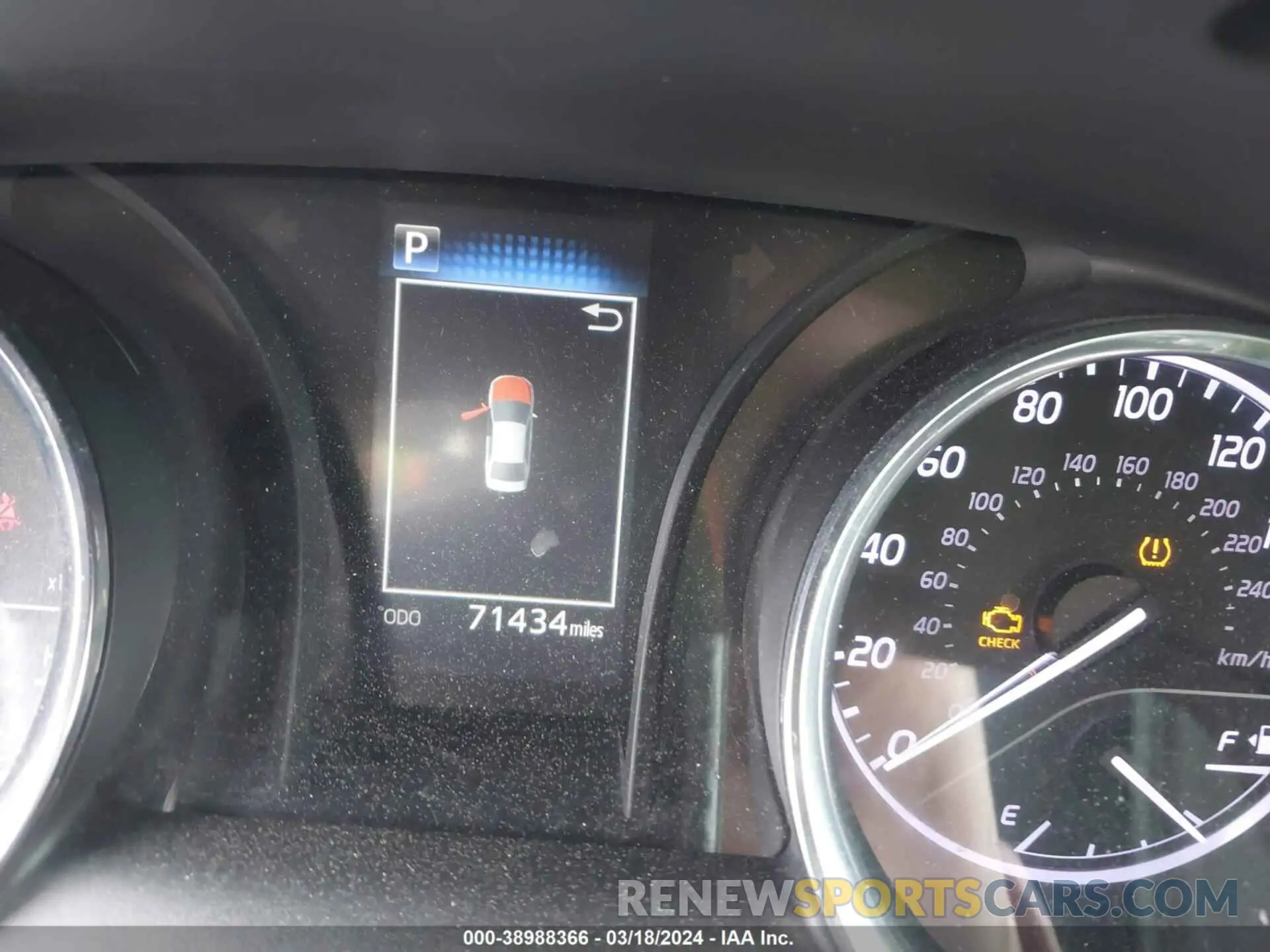7 Фотография поврежденного автомобиля 4T1B11HK3KU810442 TOYOTA CAMRY 2019