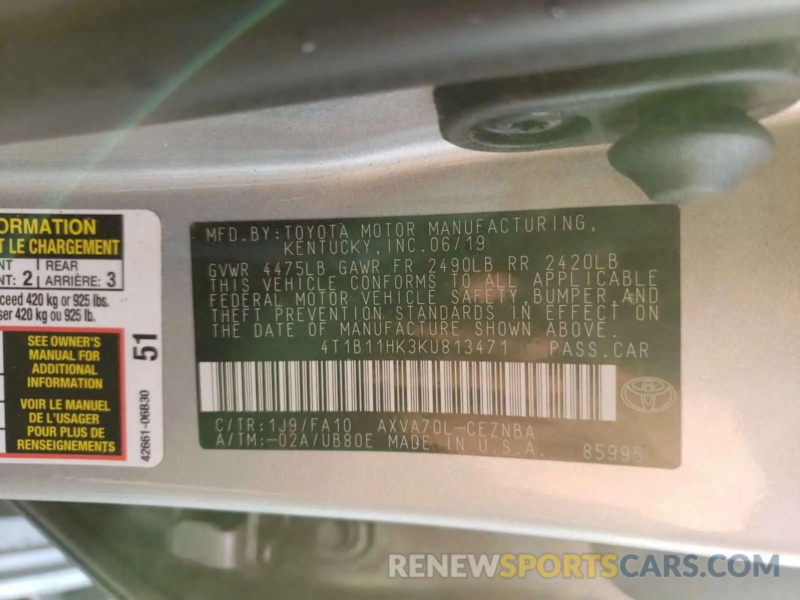 10 Photograph of a damaged car 4T1B11HK3KU813471 TOYOTA CAMRY 2019