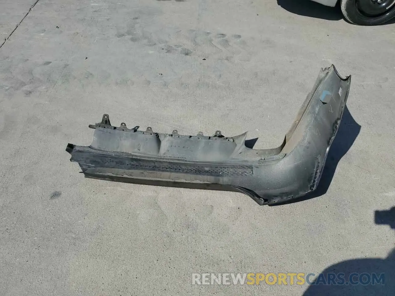12 Фотография поврежденного автомобиля 4T1B11HK3KU819075 TOYOTA CAMRY 2019