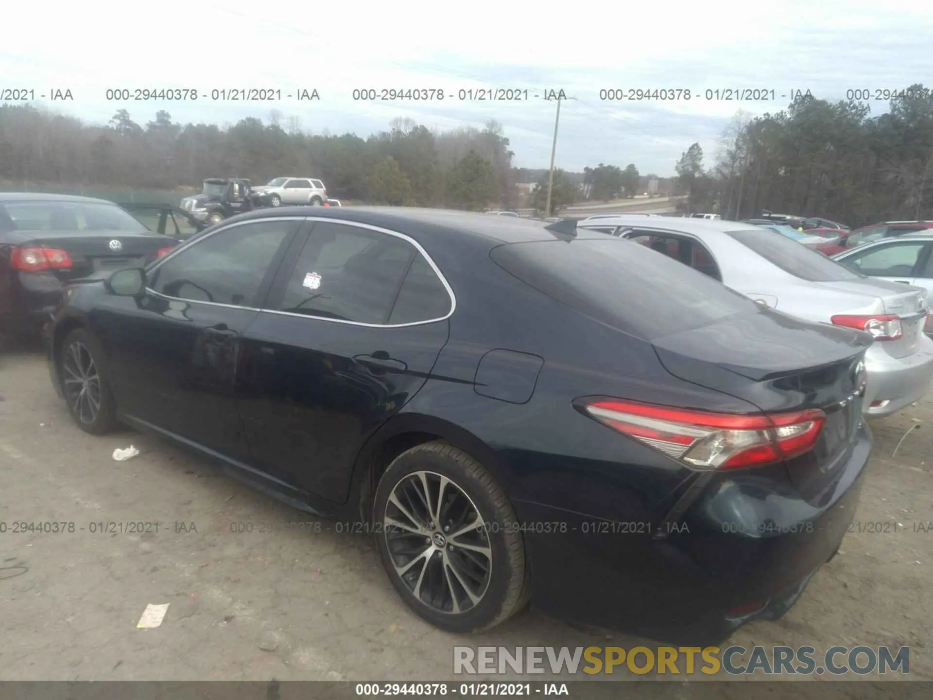 3 Photograph of a damaged car 4T1B11HK3KU830240 TOYOTA CAMRY 2019