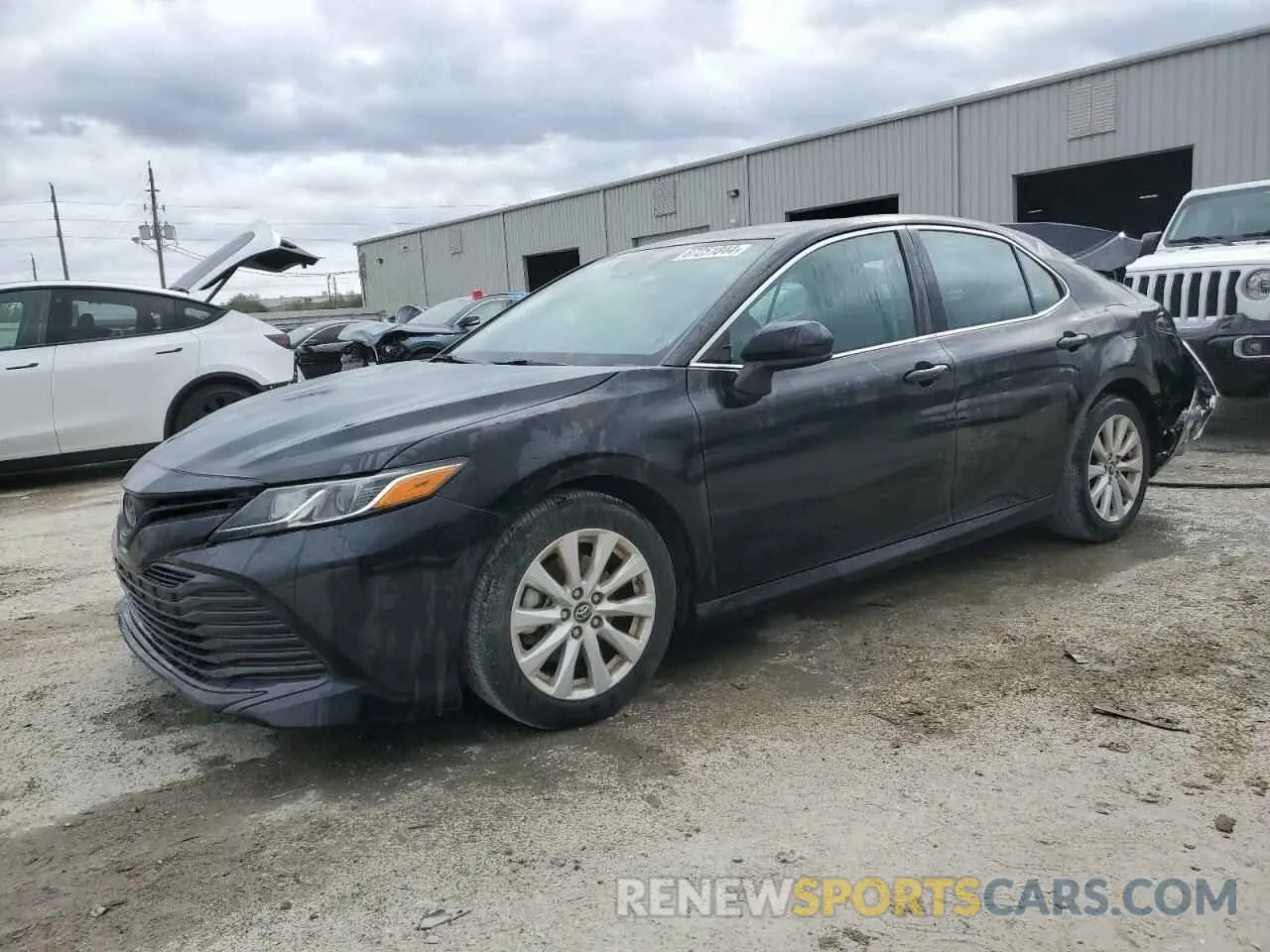 1 Photograph of a damaged car 4T1B11HK3KU842100 TOYOTA CAMRY 2019