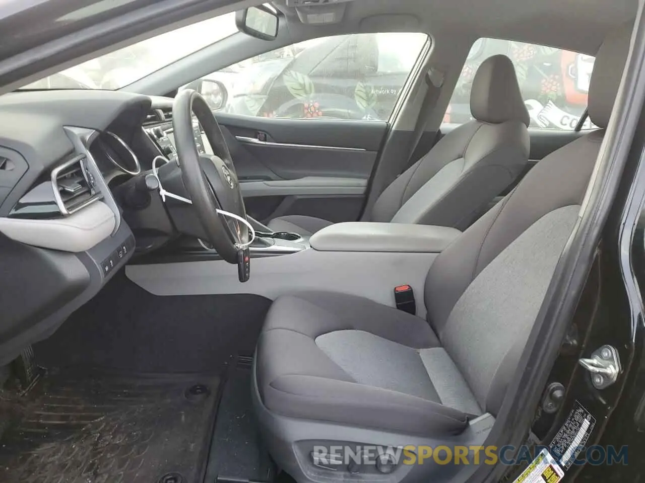 7 Photograph of a damaged car 4T1B11HK3KU842758 TOYOTA CAMRY 2019