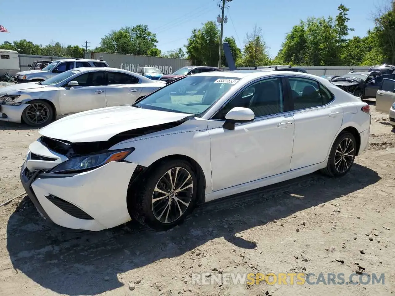 1 Photograph of a damaged car 4T1B11HK4KU163128 TOYOTA CAMRY 2019