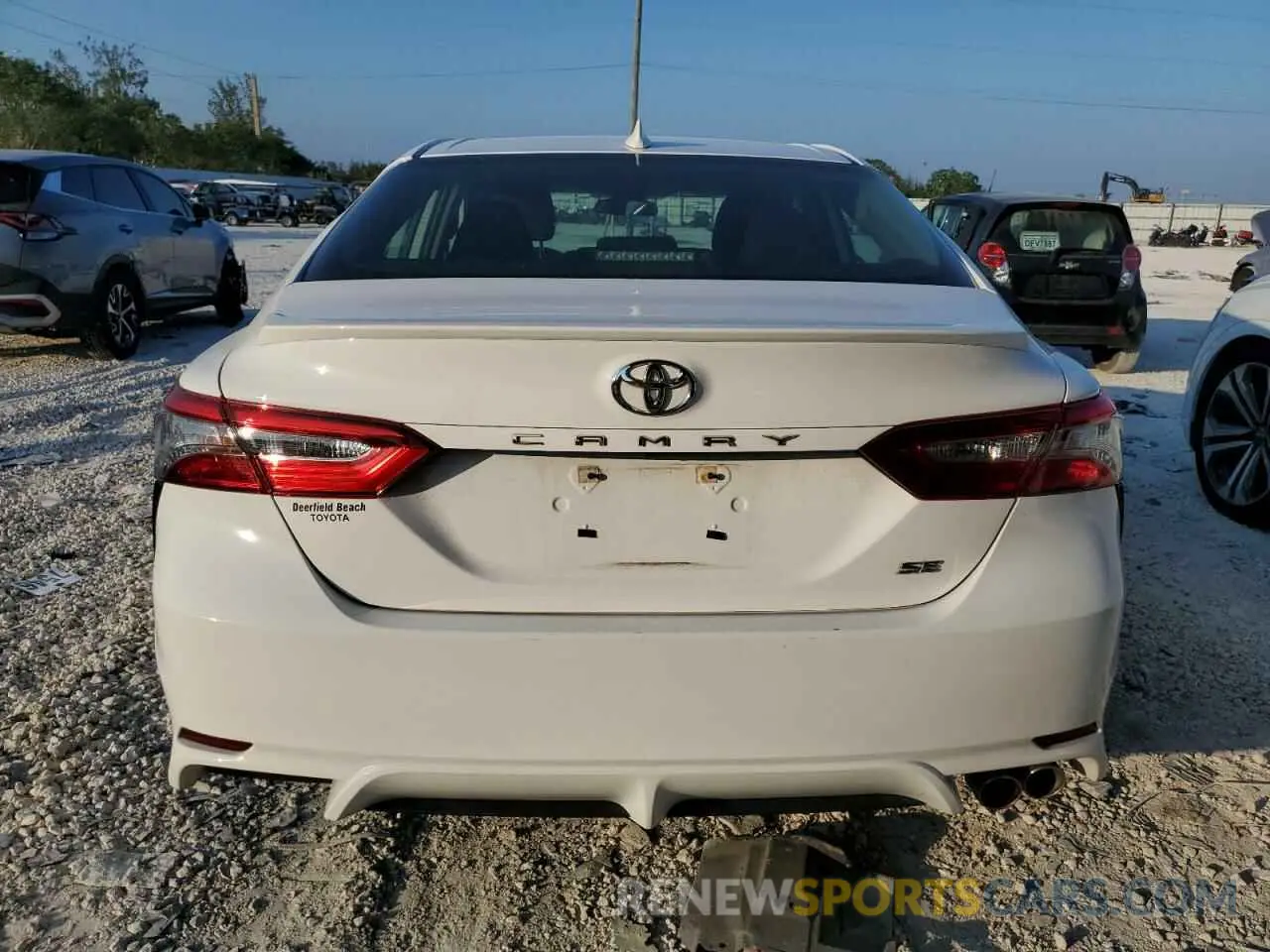 6 Фотография поврежденного автомобиля 4T1B11HK4KU168474 TOYOTA CAMRY 2019