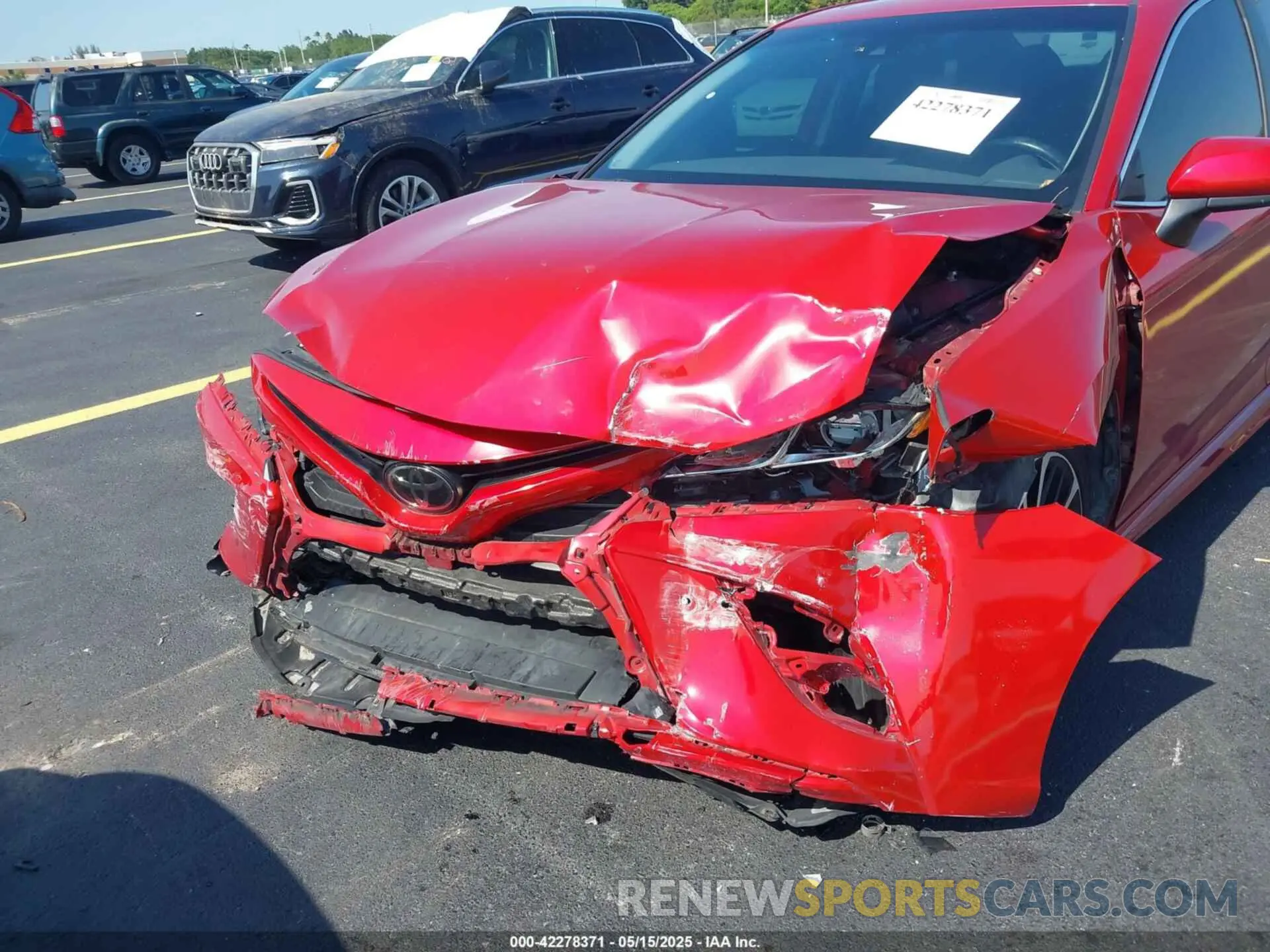 6 Photograph of a damaged car 4T1B11HK4KU168863 TOYOTA CAMRY 2019