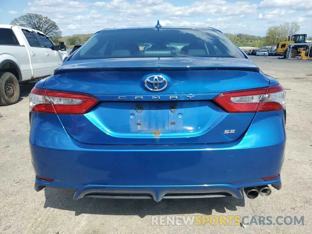 6 Photograph of a damaged car 4T1B11HK4KU174906 TOYOTA CAMRY 2019