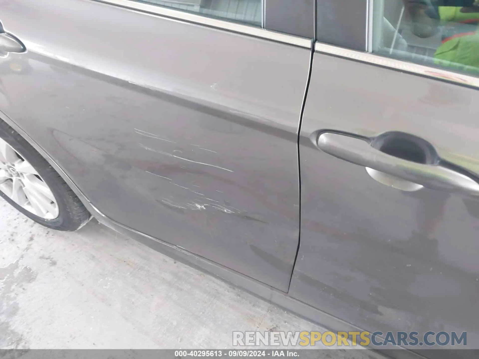 12 Photograph of a damaged car 4T1B11HK4KU184223 TOYOTA CAMRY 2019