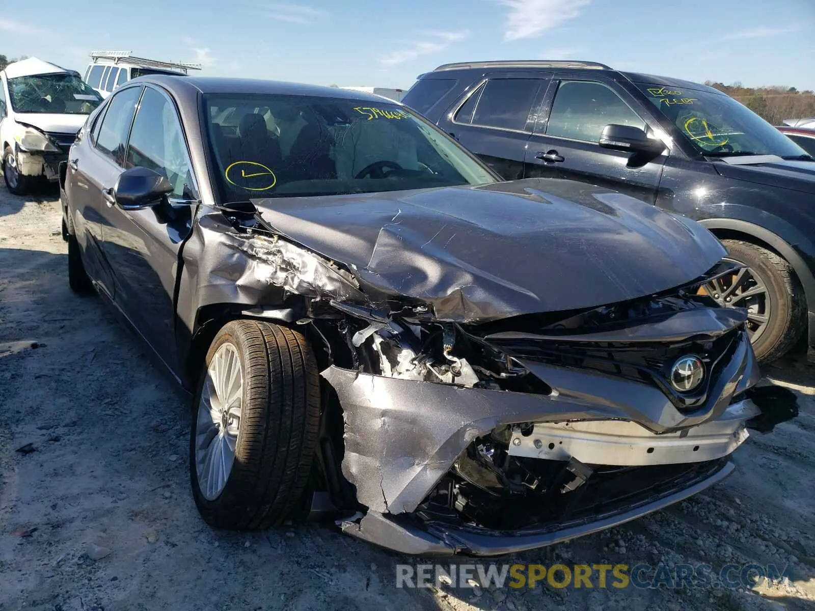 1 Photograph of a damaged car 4T1B11HK4KU191883 TOYOTA CAMRY 2019