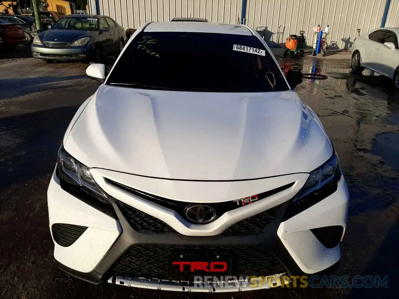 5 Photograph of a damaged car 4T1B11HK4KU191933 TOYOTA CAMRY 2019