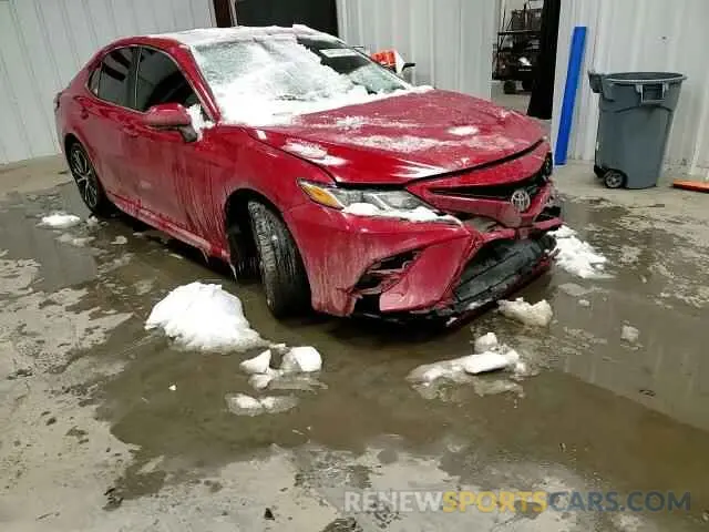 10 Фотография поврежденного автомобиля 4T1B11HK4KU194637 TOYOTA CAMRY 2019