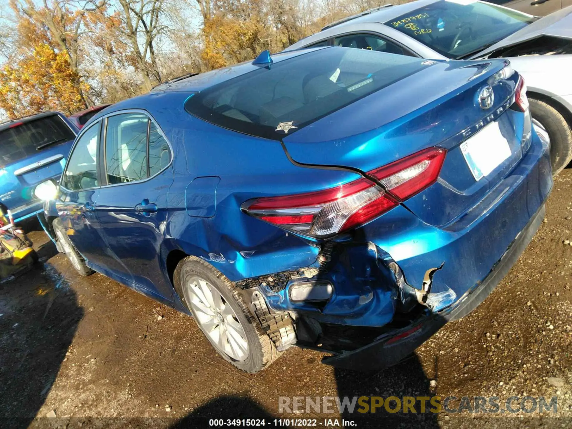 3 Photograph of a damaged car 4T1B11HK4KU202316 TOYOTA CAMRY 2019