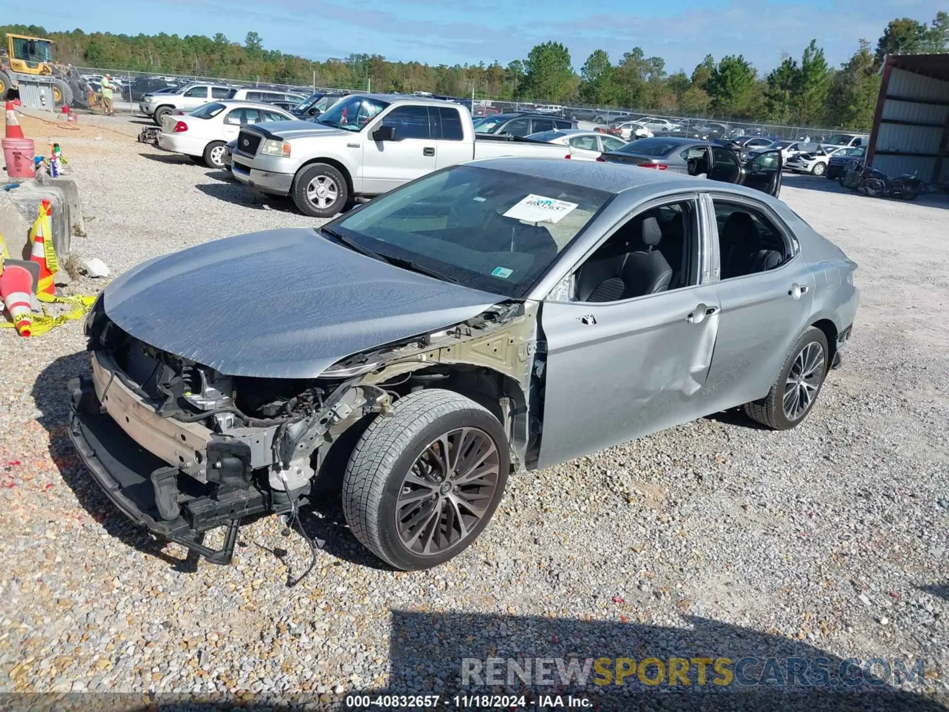 2 Фотография поврежденного автомобиля 4T1B11HK4KU208004 TOYOTA CAMRY 2019