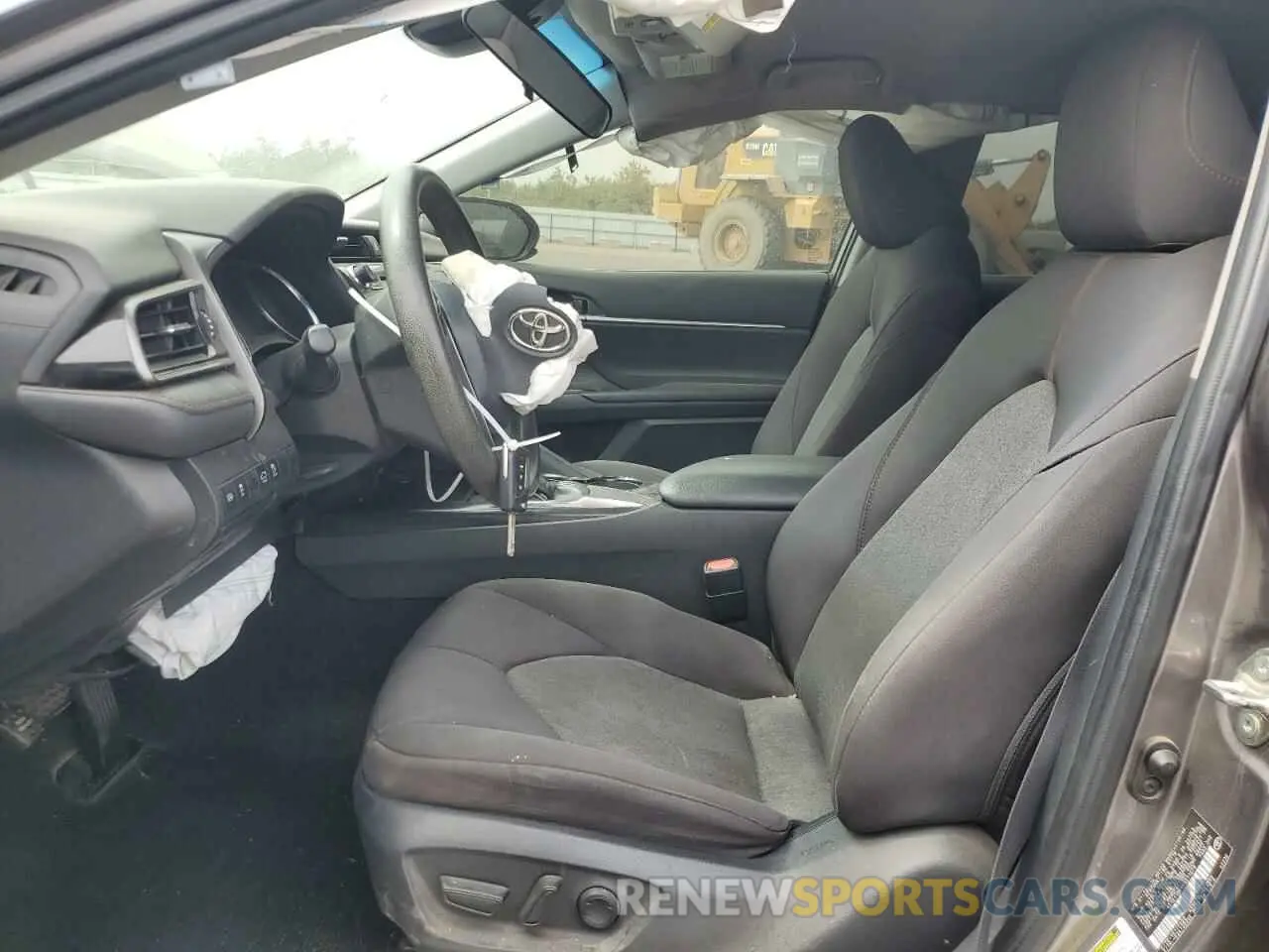 7 Фотография поврежденного автомобиля 4T1B11HK4KU211078 TOYOTA CAMRY 2019
