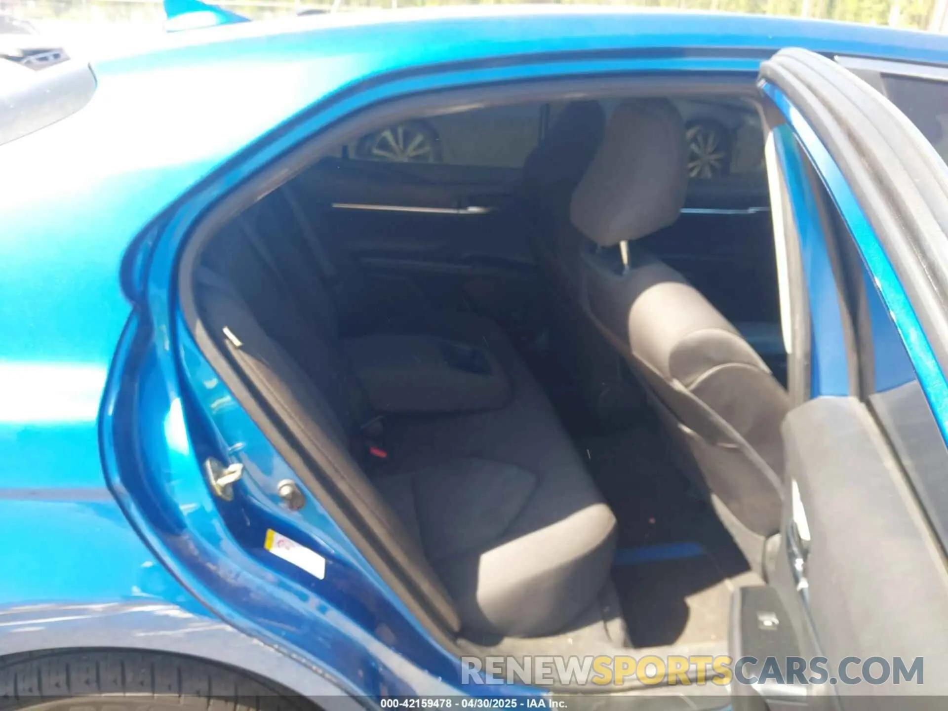 8 Фотография поврежденного автомобиля 4T1B11HK4KU223277 TOYOTA CAMRY 2019