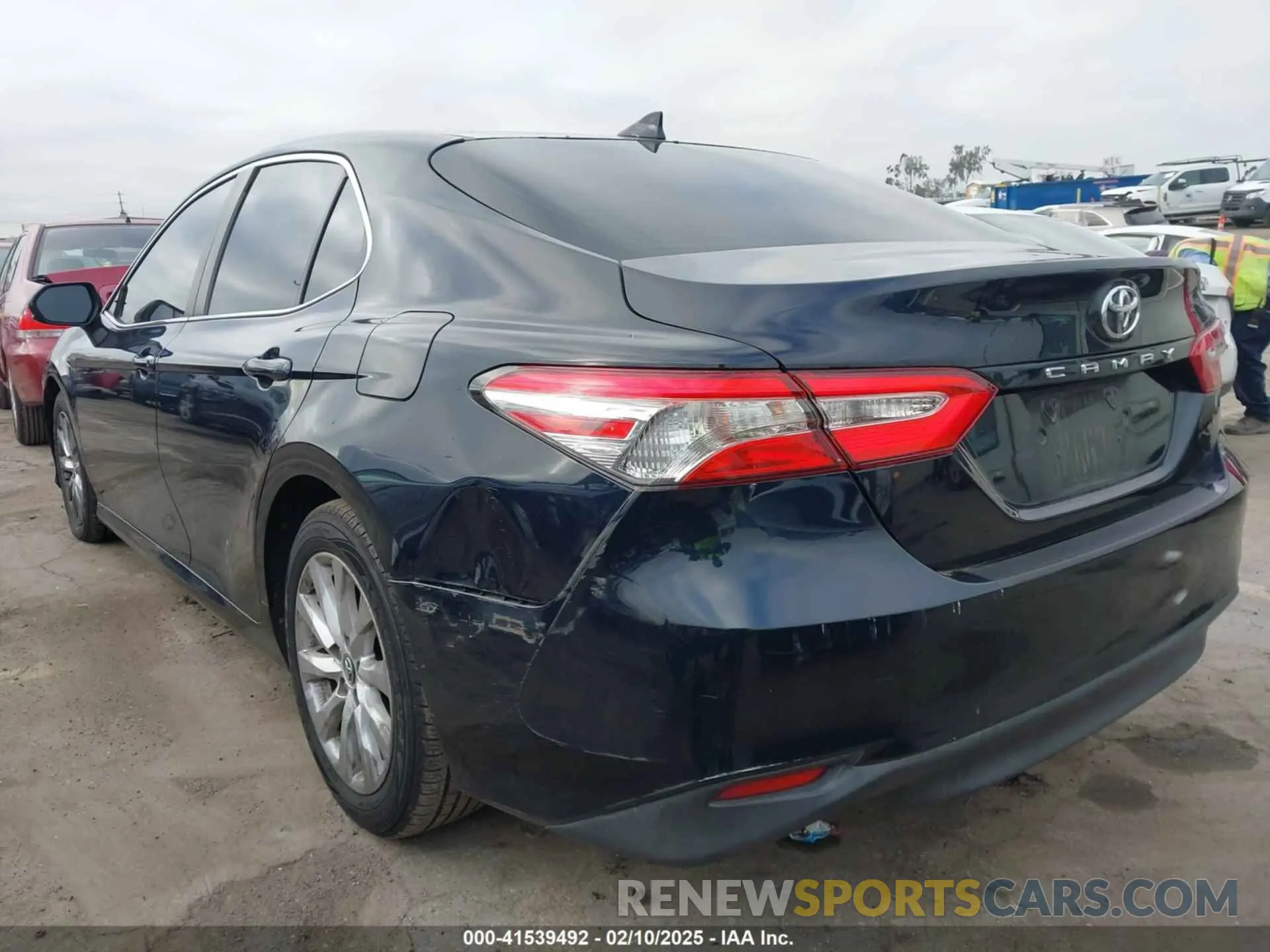 3 Photograph of a damaged car 4T1B11HK4KU233503 TOYOTA CAMRY 2019