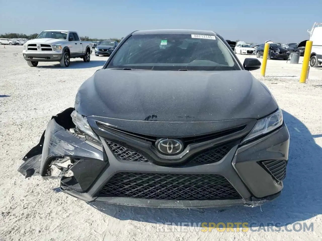 5 Photograph of a damaged car 4T1B11HK4KU235669 TOYOTA CAMRY 2019