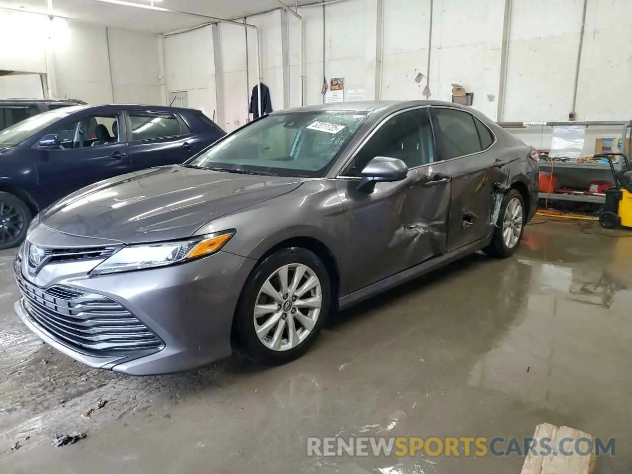 1 Photograph of a damaged car 4T1B11HK4KU246011 TOYOTA CAMRY 2019