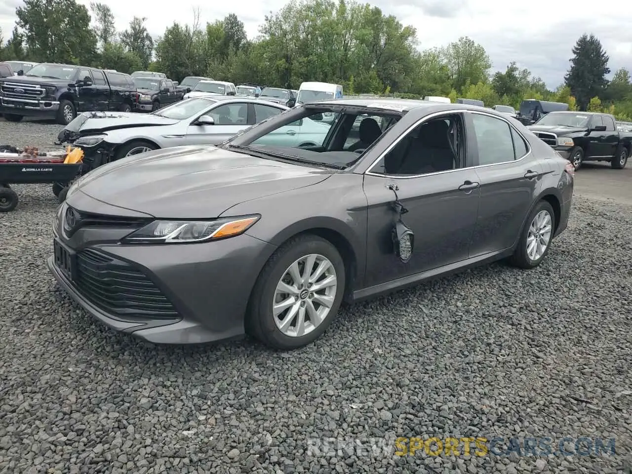1 Photograph of a damaged car 4T1B11HK4KU250026 TOYOTA CAMRY 2019