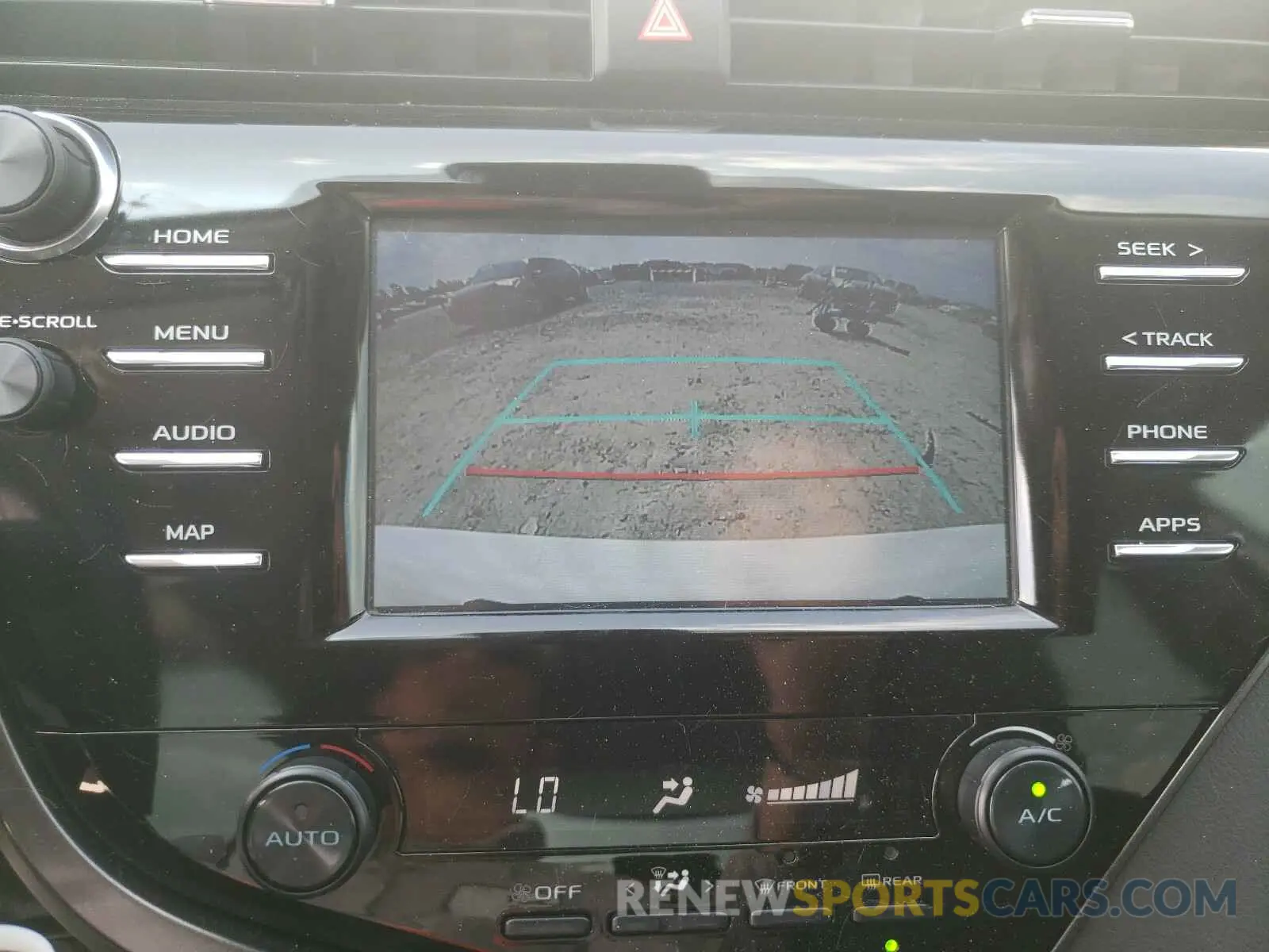 9 Photograph of a damaged car 4T1B11HK4KU273175 TOYOTA CAMRY 2019