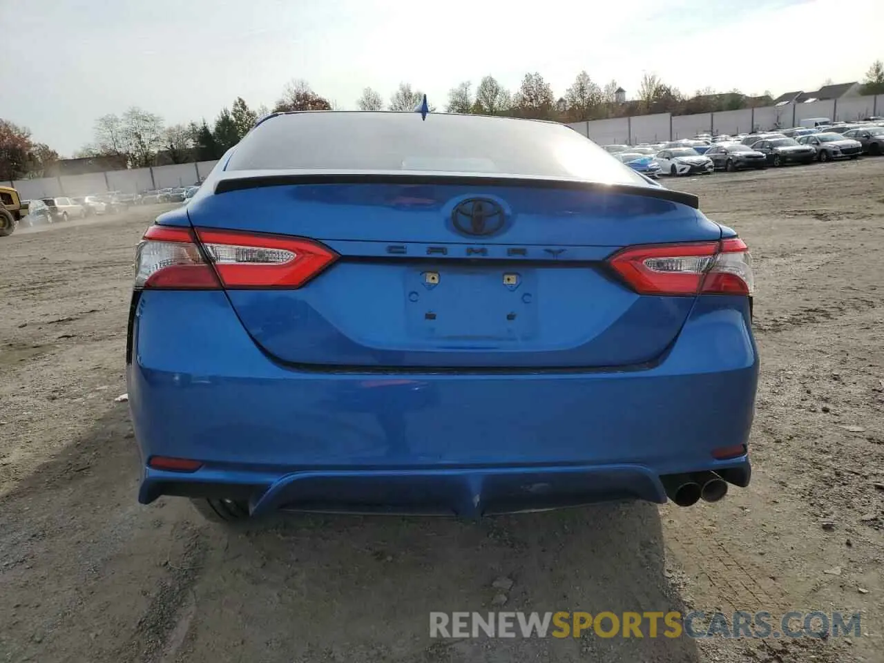 6 Фотография поврежденного автомобиля 4T1B11HK4KU273581 TOYOTA CAMRY 2019