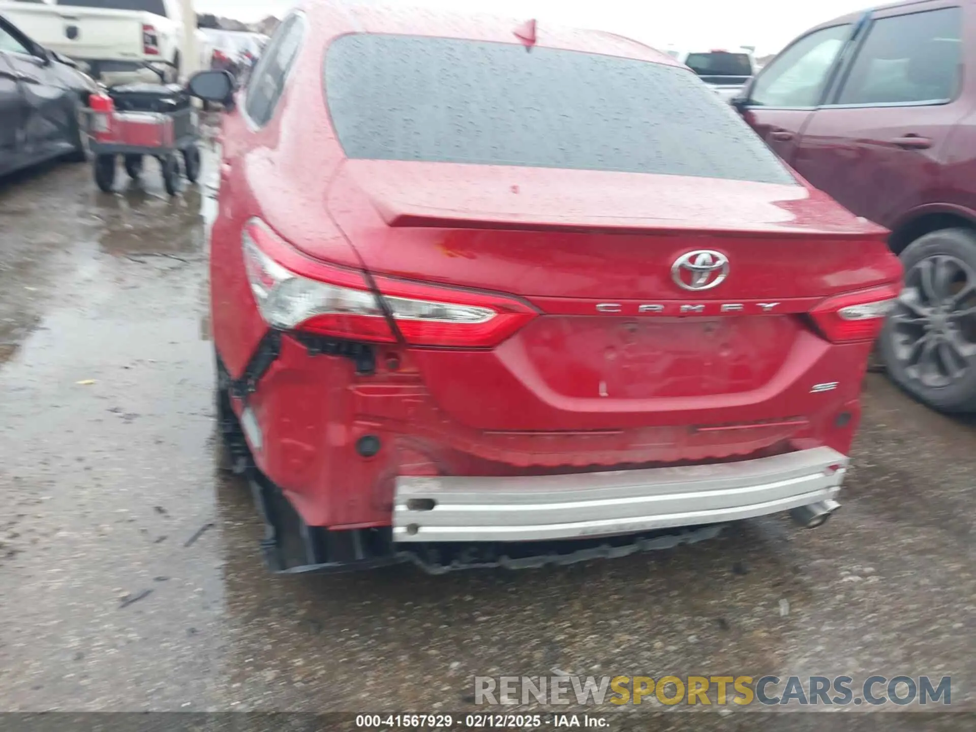 6 Photograph of a damaged car 4T1B11HK4KU274648 TOYOTA CAMRY 2019