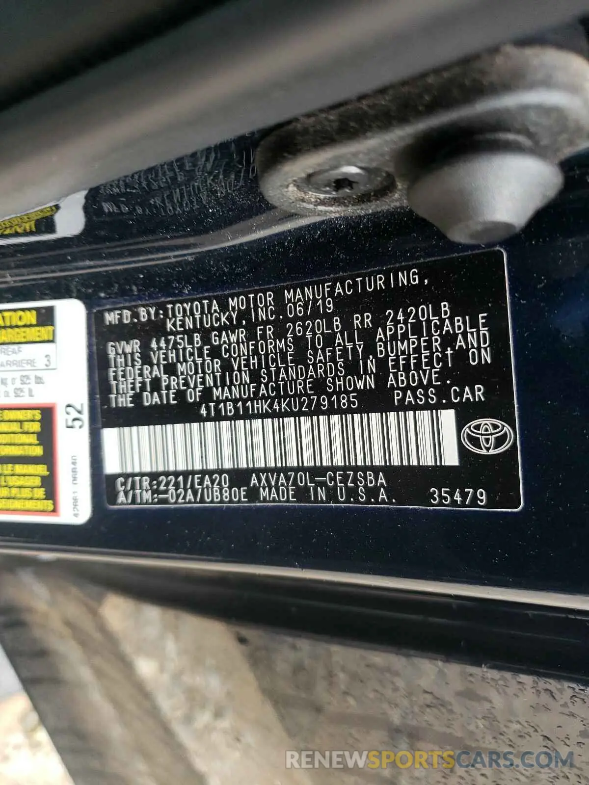 10 Photograph of a damaged car 4T1B11HK4KU279185 TOYOTA CAMRY 2019