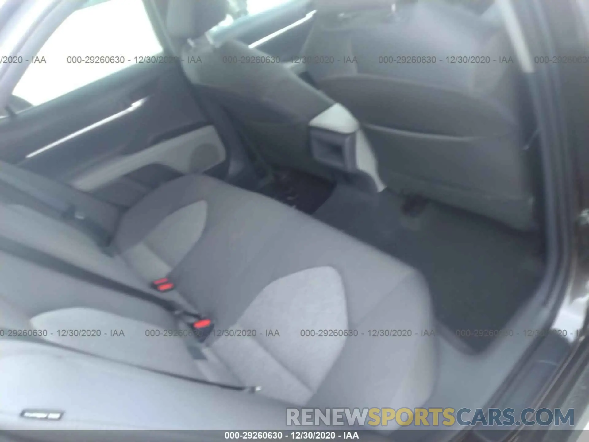 8 Photograph of a damaged car 4T1B11HK4KU695334 TOYOTA CAMRY 2019