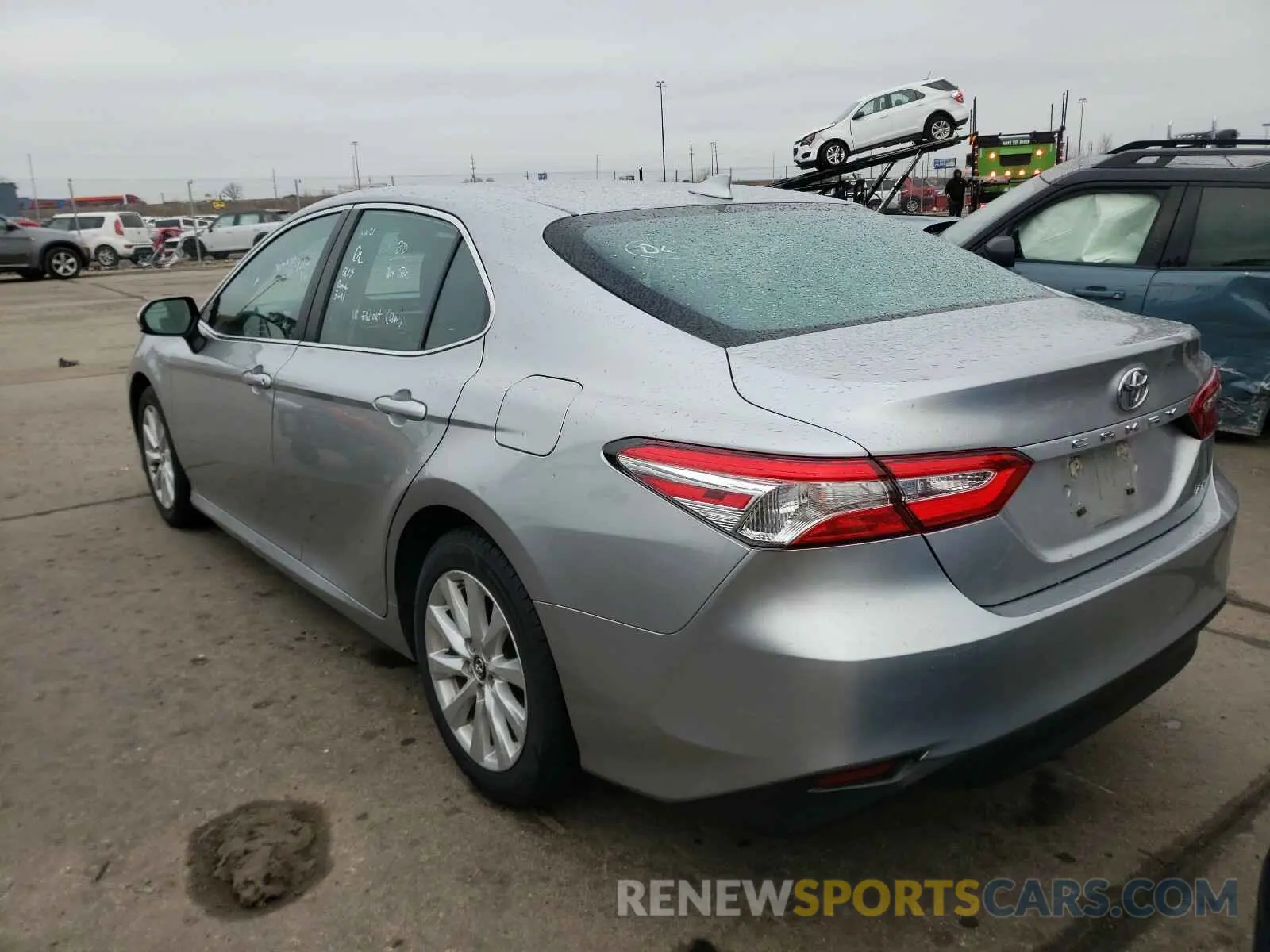 3 Photograph of a damaged car 4T1B11HK4KU706297 TOYOTA CAMRY 2019