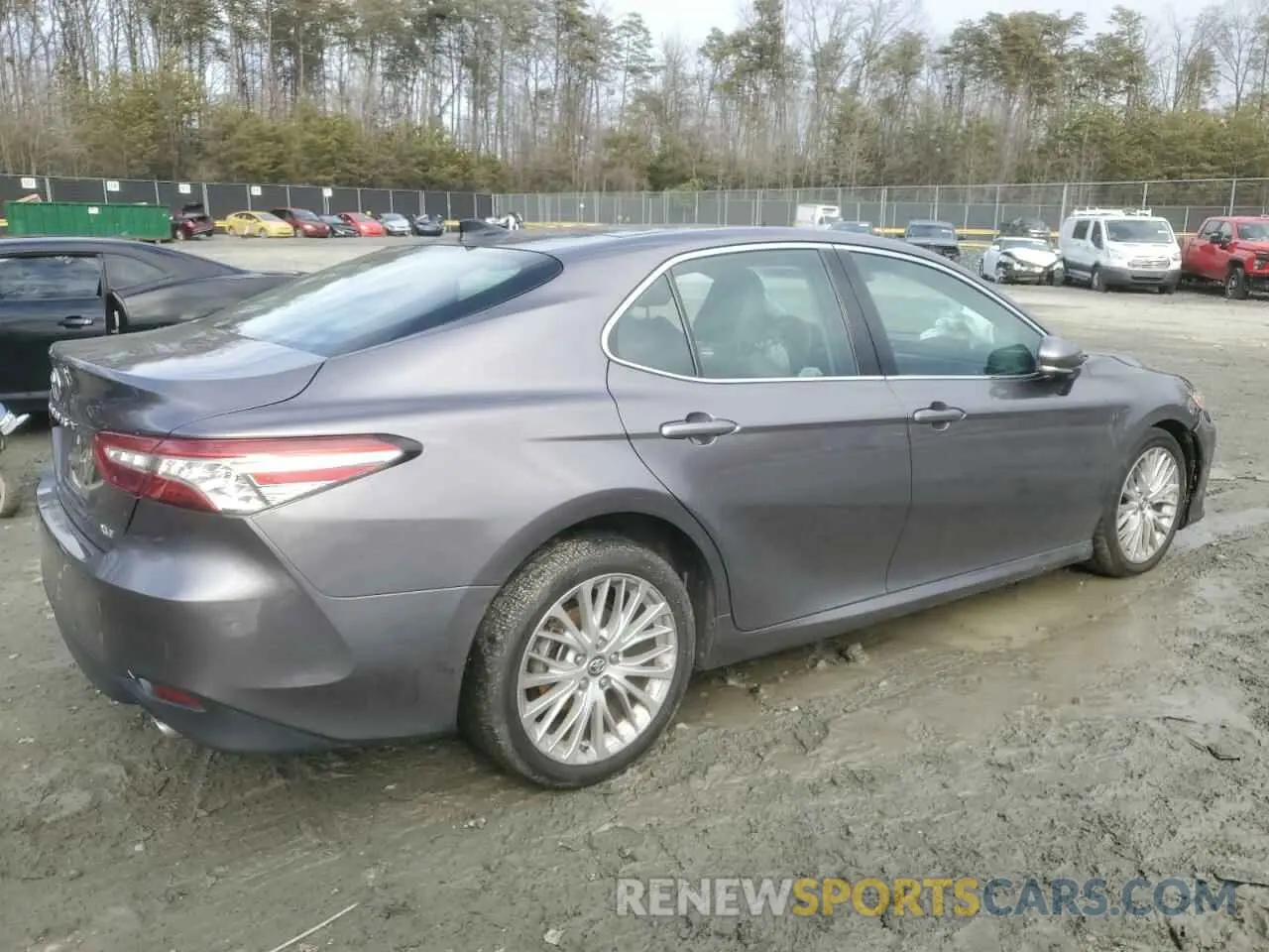 3 Photograph of a damaged car 4T1B11HK4KU708146 TOYOTA CAMRY 2019