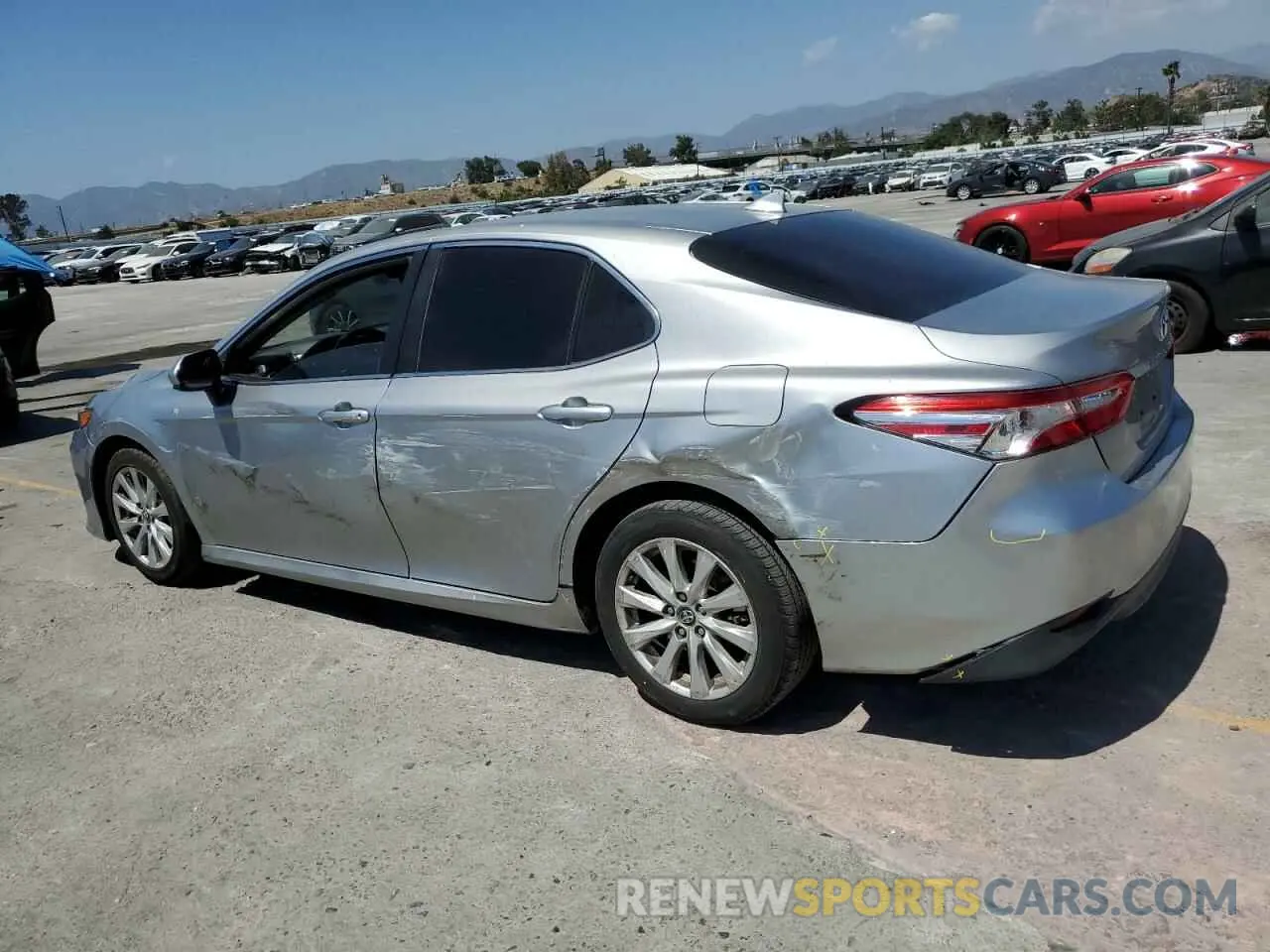 2 Фотография поврежденного автомобиля 4T1B11HK4KU713301 TOYOTA CAMRY 2019