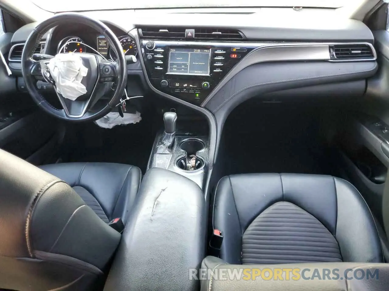 8 Photograph of a damaged car 4T1B11HK4KU723519 TOYOTA CAMRY 2019