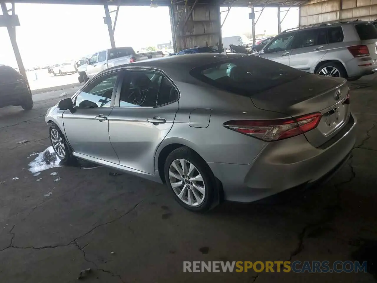 2 Photograph of a damaged car 4T1B11HK4KU723813 TOYOTA CAMRY 2019