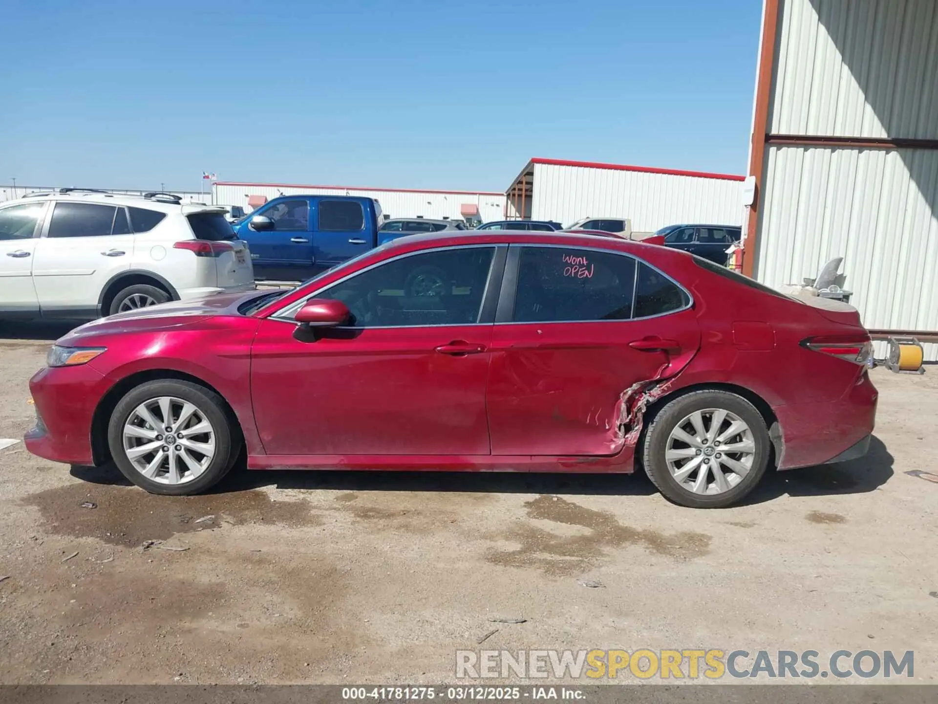 14 Фотография поврежденного автомобиля 4T1B11HK4KU725075 TOYOTA CAMRY 2019