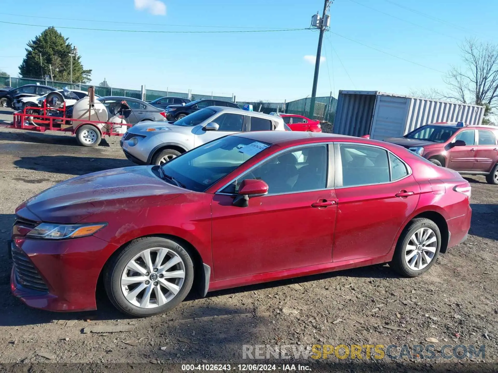 14 Photograph of a damaged car 4T1B11HK4KU732804 TOYOTA CAMRY 2019