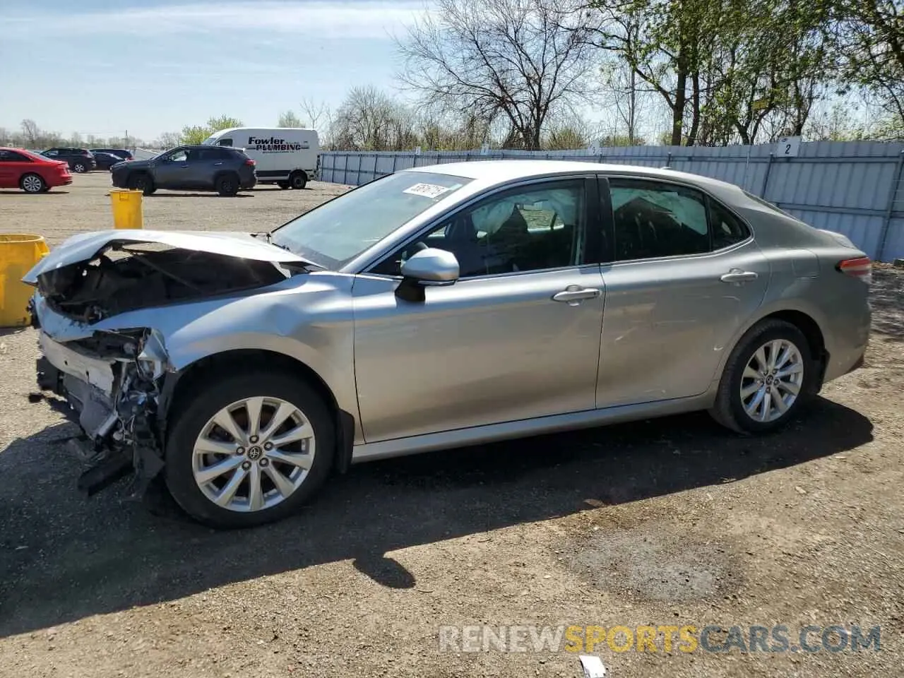 1 Фотография поврежденного автомобиля 4T1B11HK4KU748971 TOYOTA CAMRY 2019