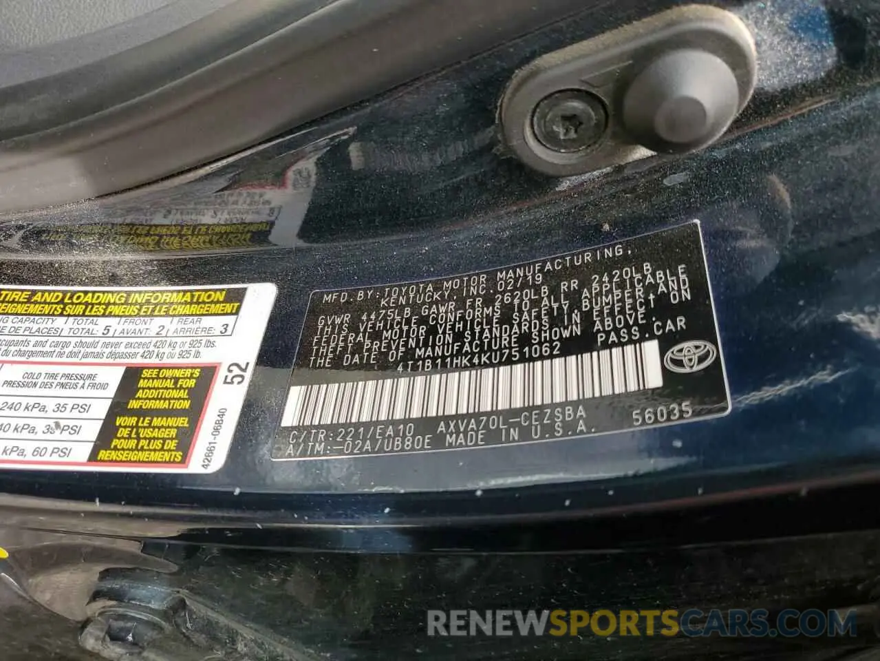 12 Photograph of a damaged car 4T1B11HK4KU751062 TOYOTA CAMRY 2019