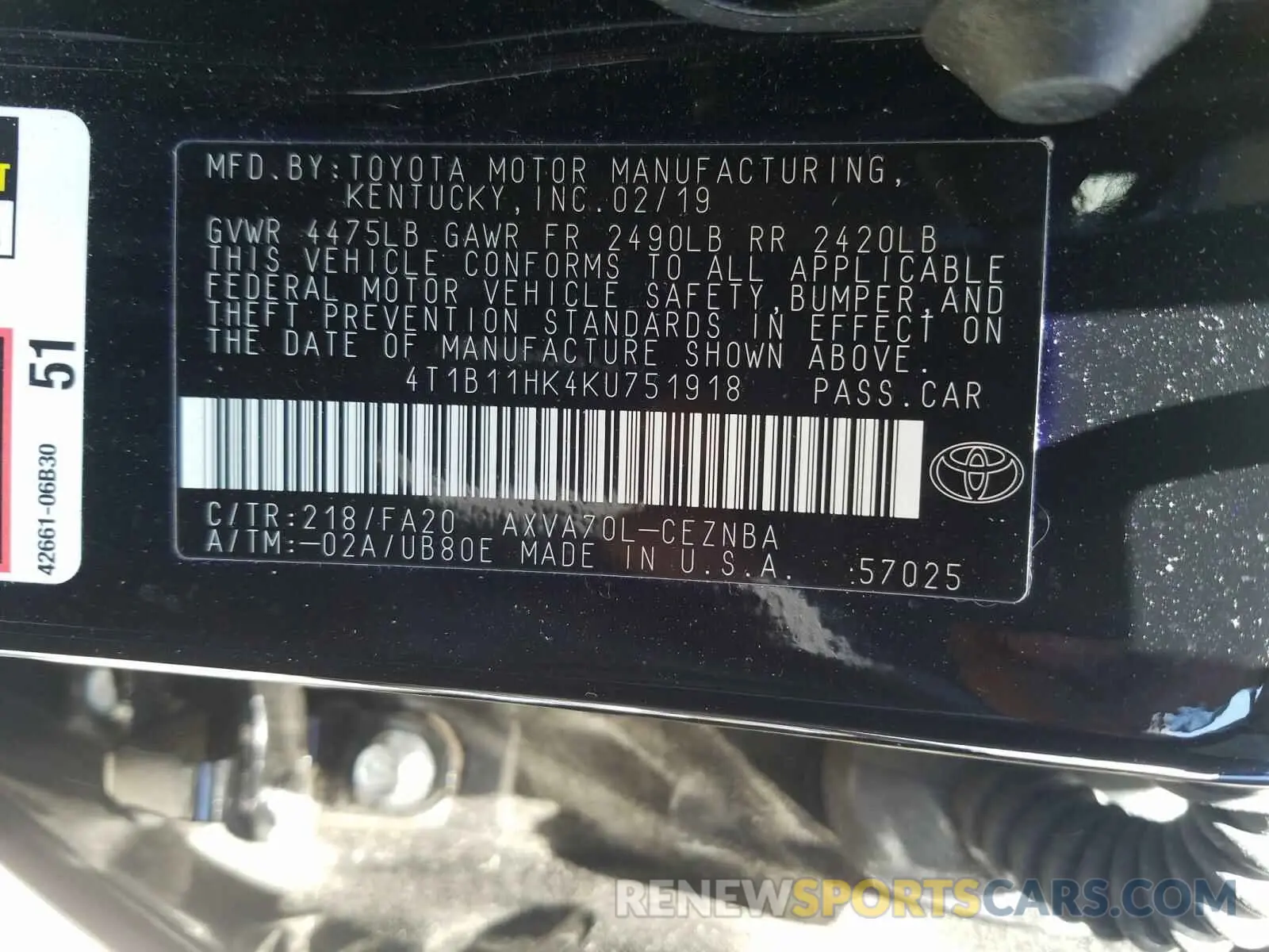 10 Photograph of a damaged car 4T1B11HK4KU751918 TOYOTA CAMRY 2019
