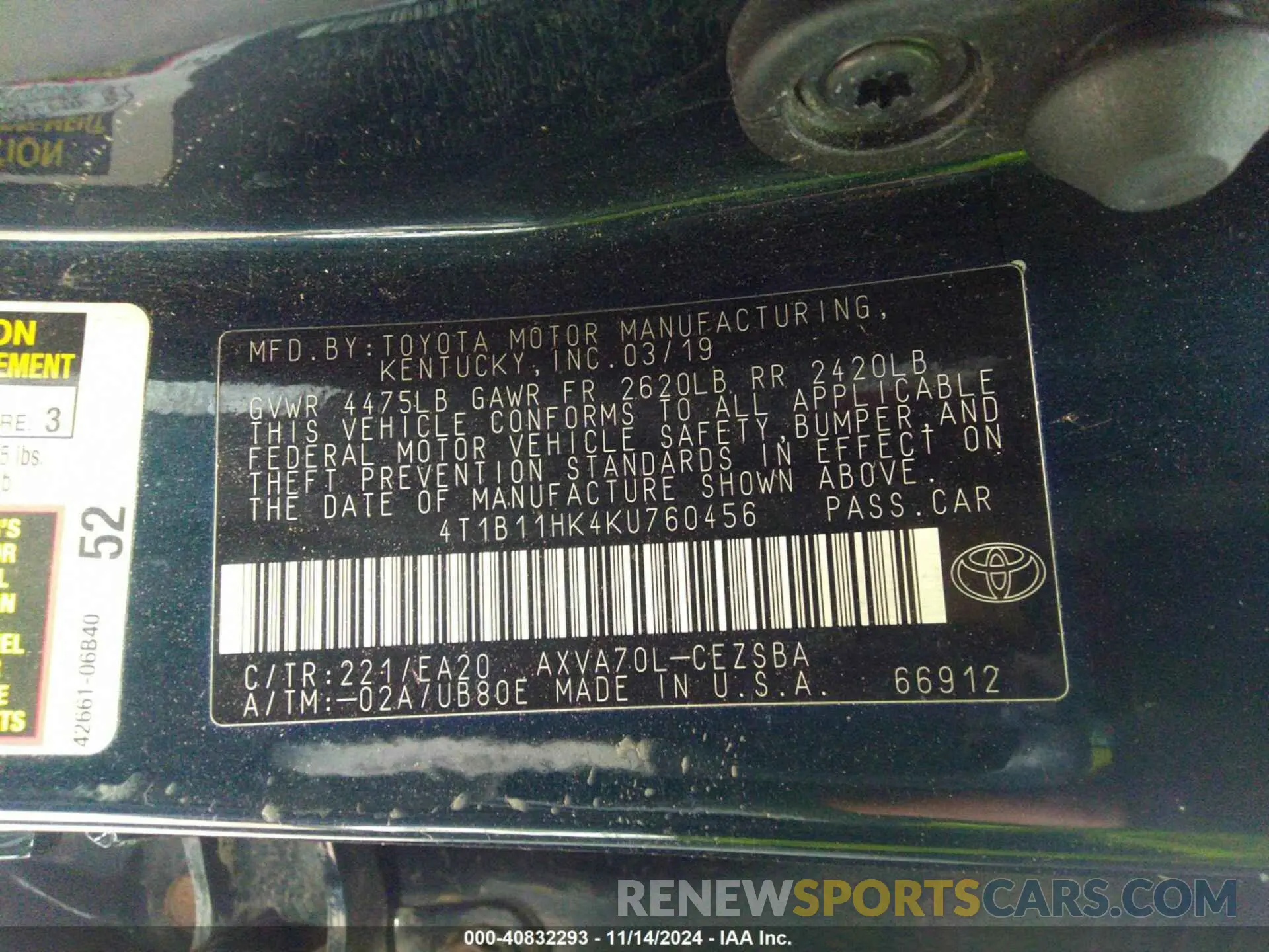 9 Photograph of a damaged car 4T1B11HK4KU760456 TOYOTA CAMRY 2019