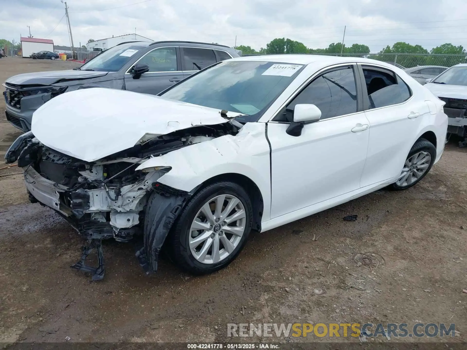 2 Фотография поврежденного автомобиля 4T1B11HK4KU765320 TOYOTA CAMRY 2019