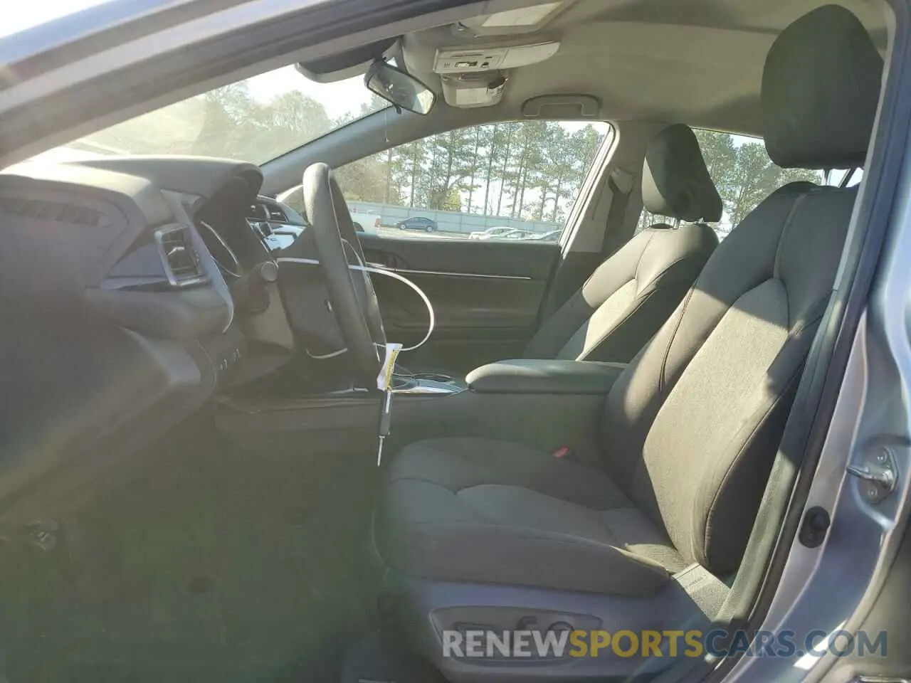 7 Photograph of a damaged car 4T1B11HK4KU798852 TOYOTA CAMRY 2019