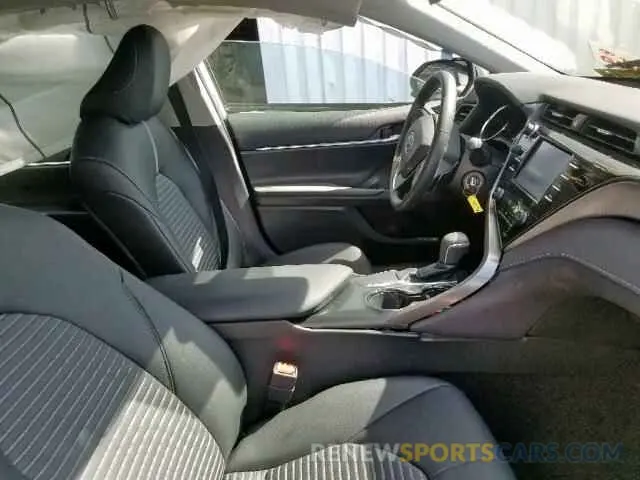 5 Photograph of a damaged car 4T1B11HK4KU800261 TOYOTA CAMRY 2019