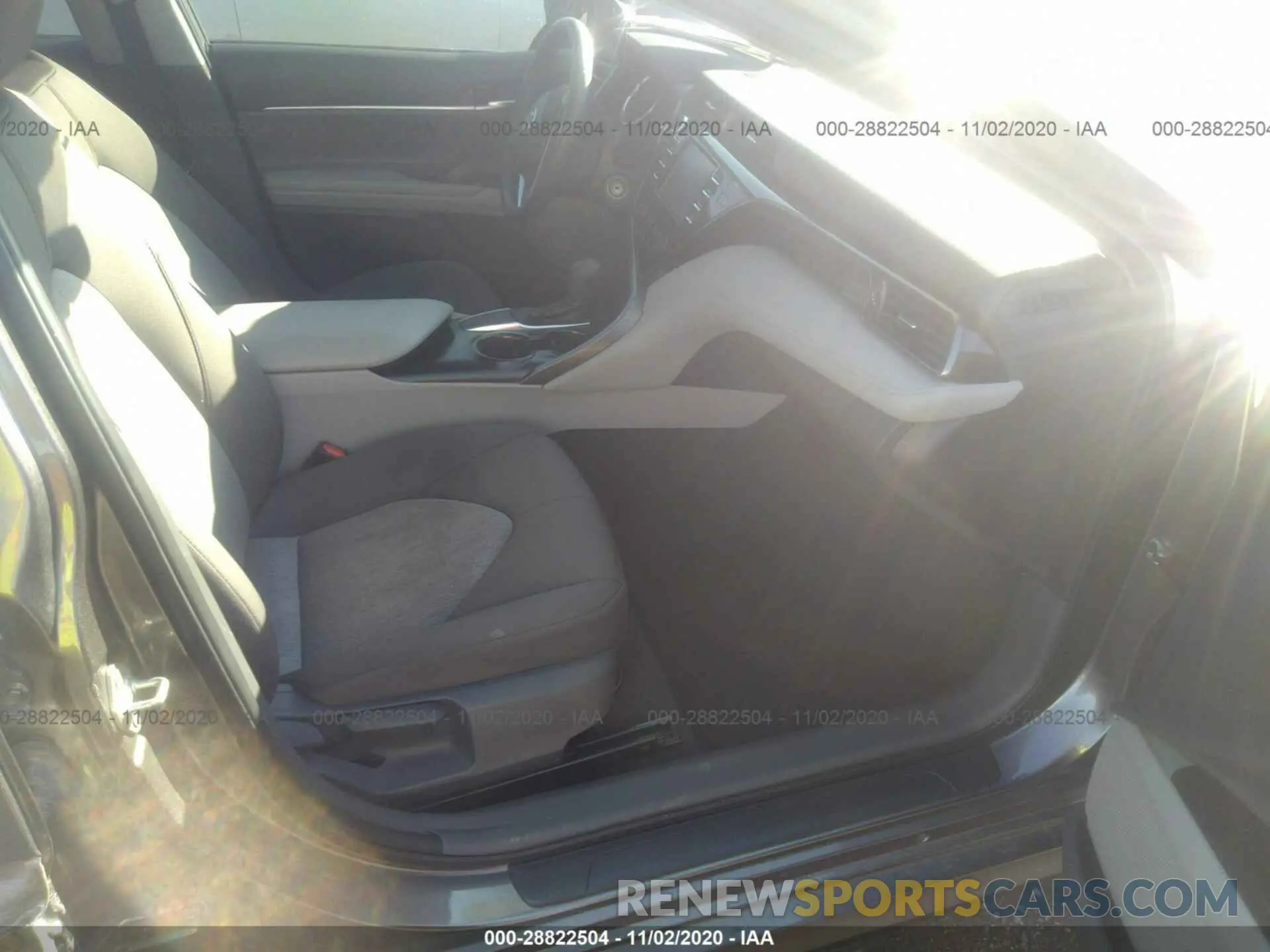 5 Photograph of a damaged car 4T1B11HK4KU809879 TOYOTA CAMRY 2019