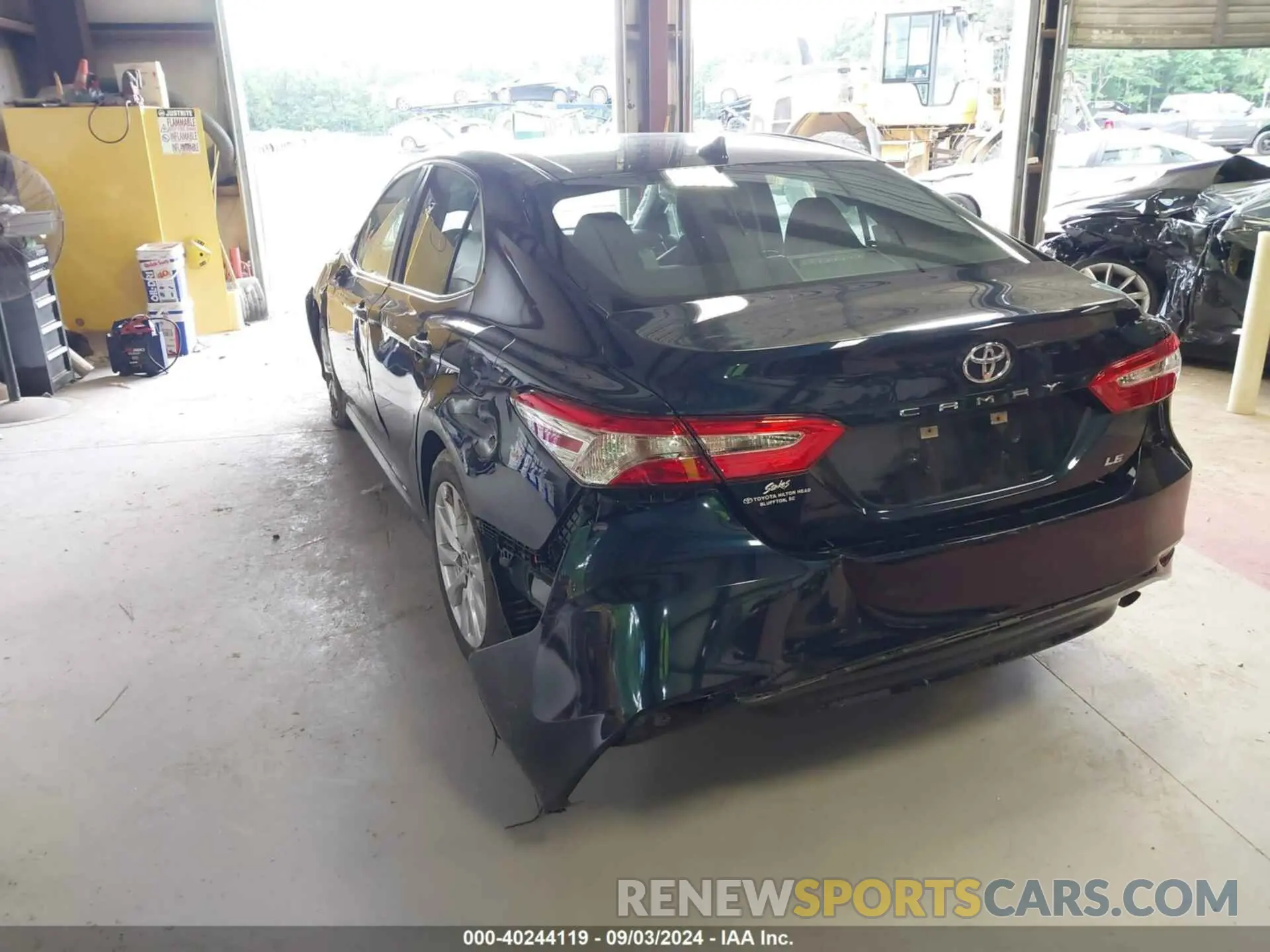 3 Photograph of a damaged car 4T1B11HK4KU812068 TOYOTA CAMRY 2019