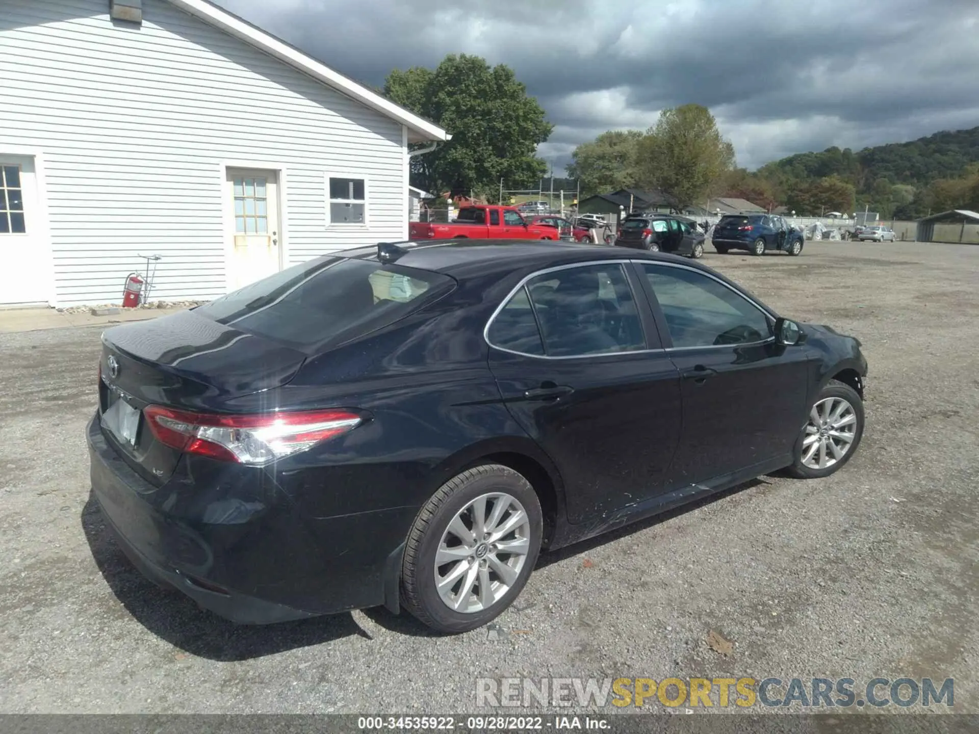4 Photograph of a damaged car 4T1B11HK4KU819330 TOYOTA CAMRY 2019