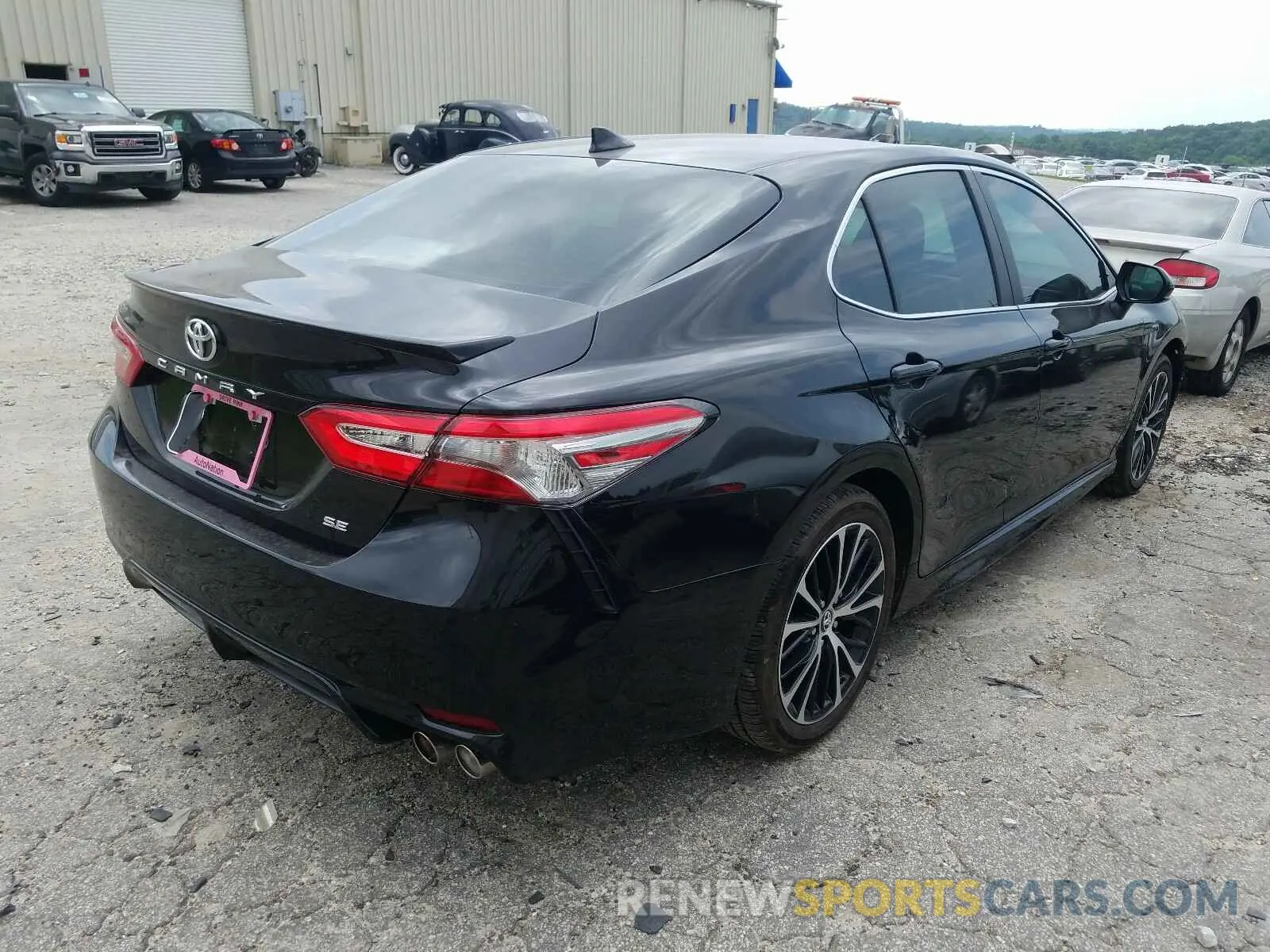 4 Photograph of a damaged car 4T1B11HK4KU837262 TOYOTA CAMRY 2019