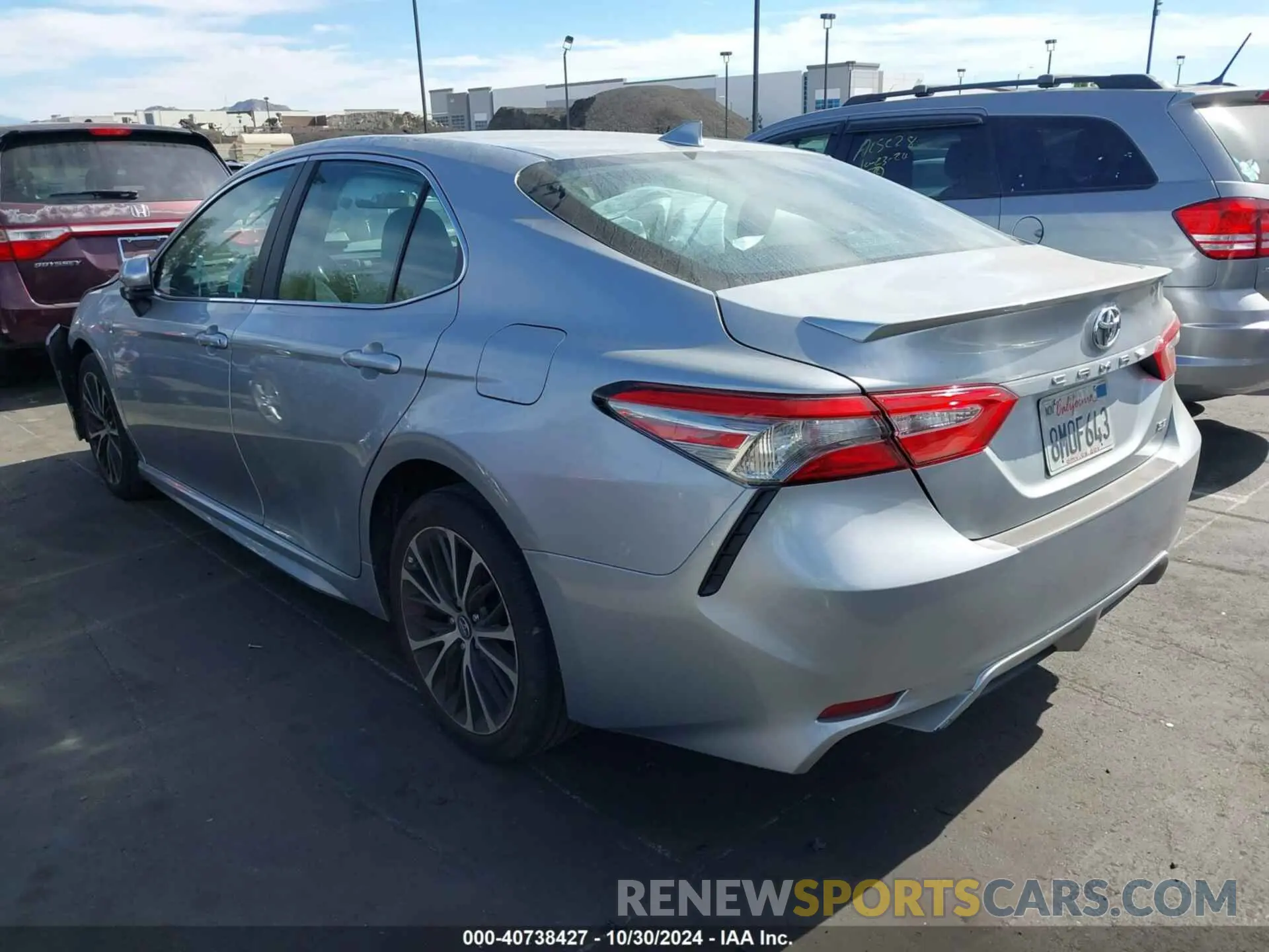 3 Photograph of a damaged car 4T1B11HK4KU841263 TOYOTA CAMRY 2019
