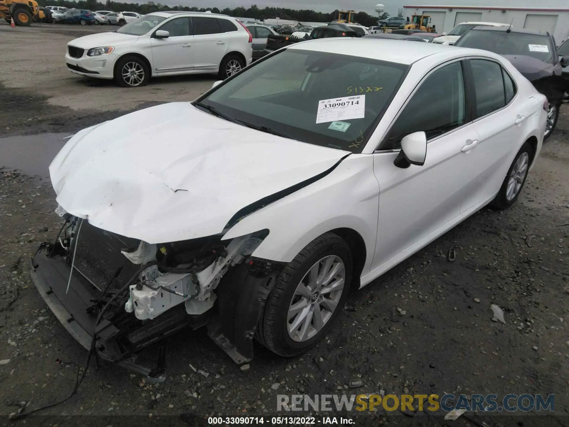 2 Photograph of a damaged car 4T1B11HK4KU850318 TOYOTA CAMRY 2019
