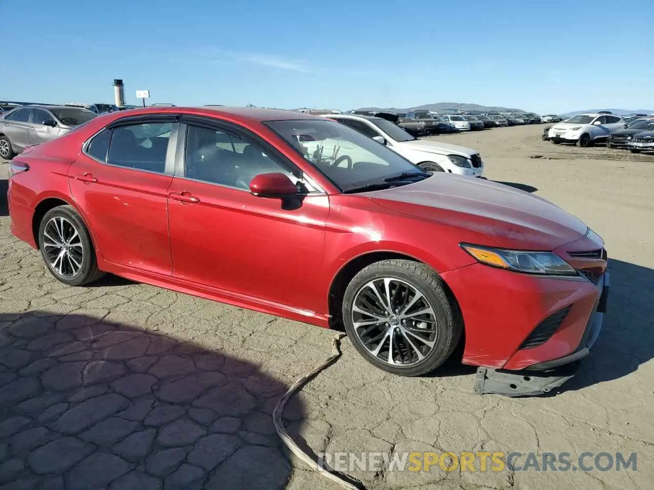 4 Фотография поврежденного автомобиля 4T1B11HK5KU160724 TOYOTA CAMRY 2019