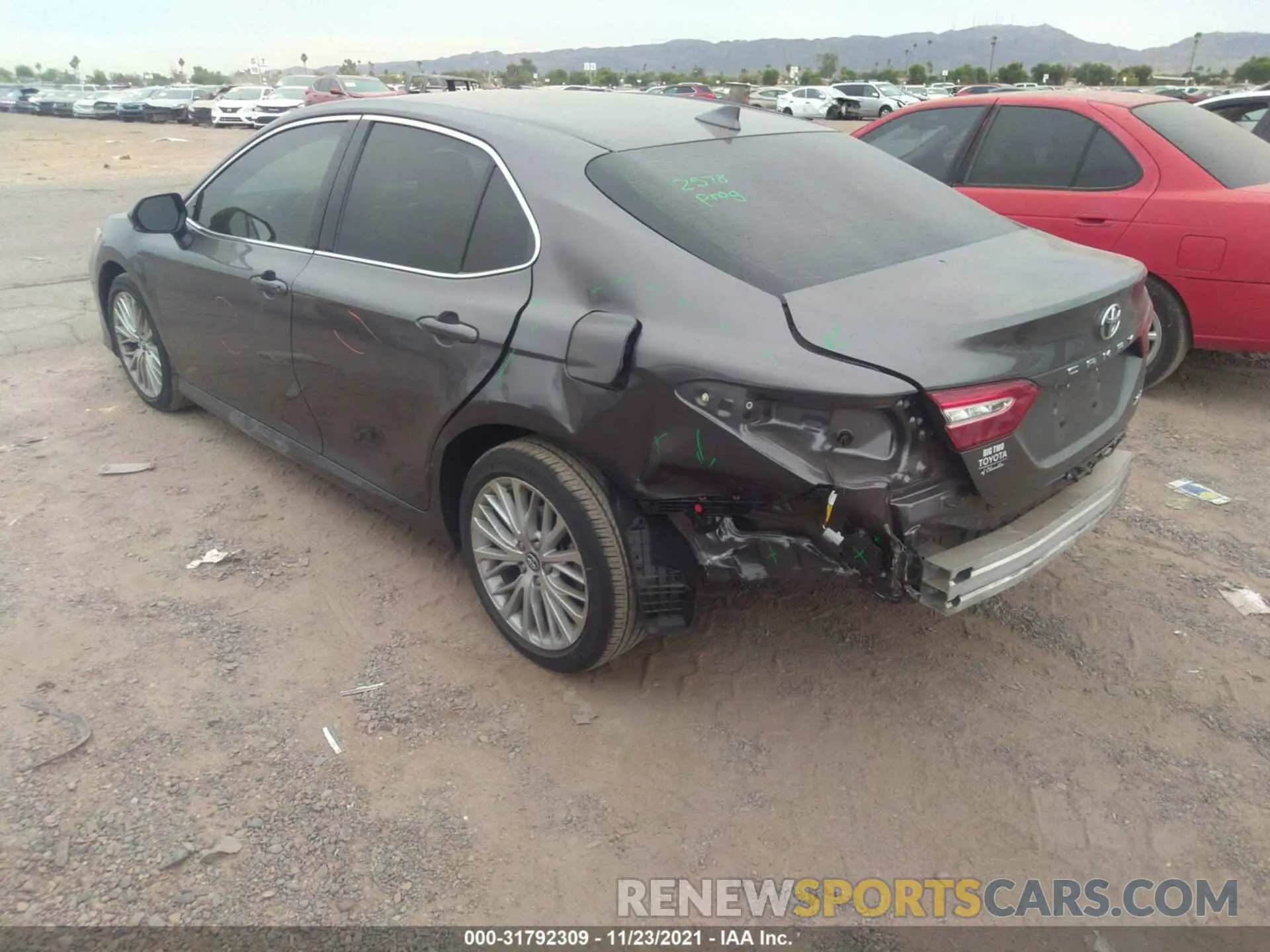6 Photograph of a damaged car 4T1B11HK5KU162327 TOYOTA CAMRY 2019